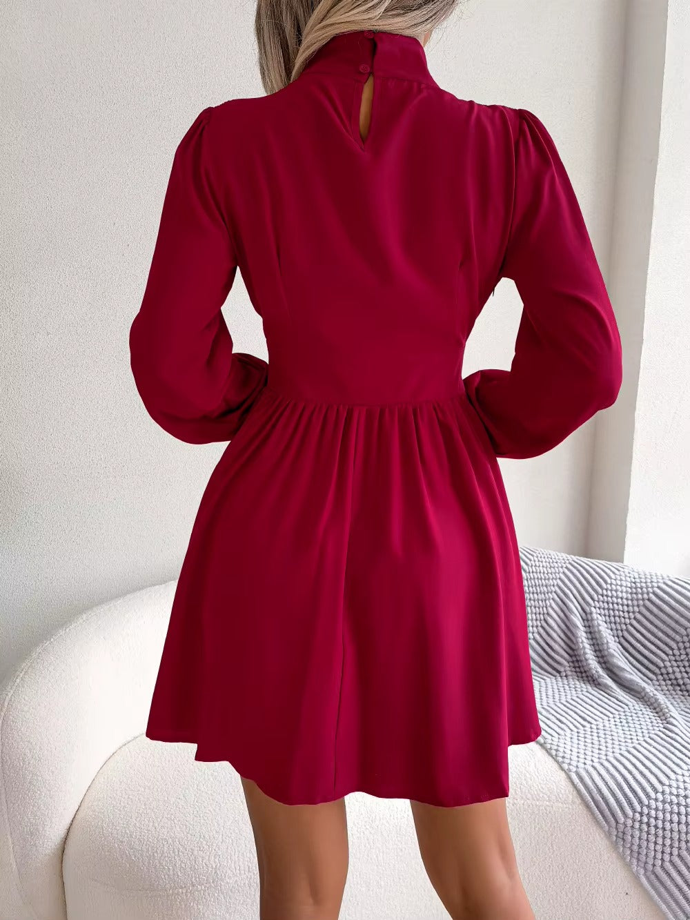 Abito elegante a maniche lunghe