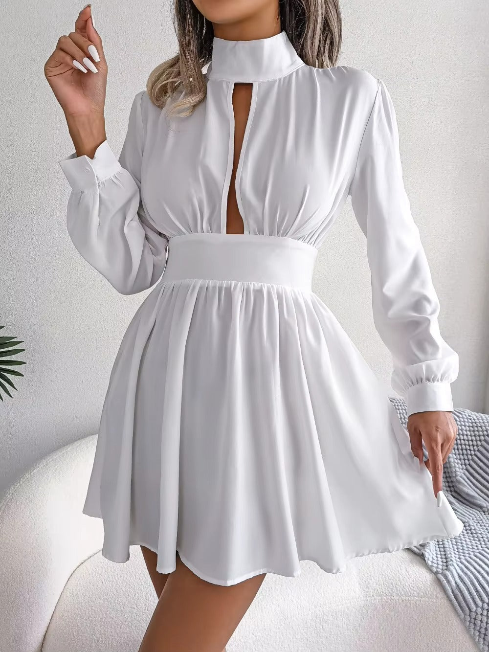 Abito elegante a maniche lunghe