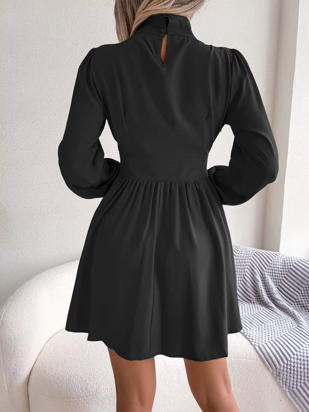 Abito elegante a maniche lunghe